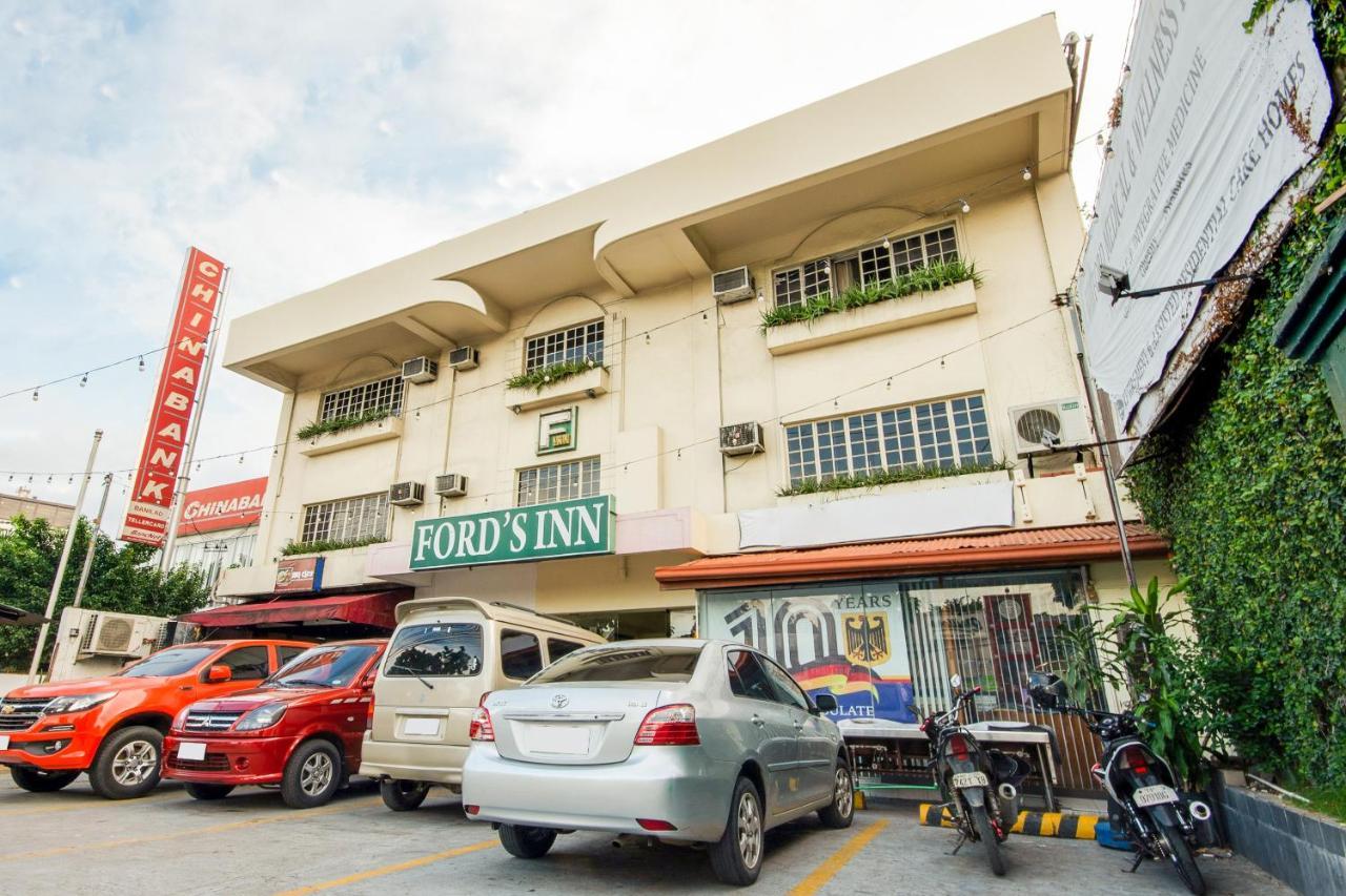 Vaccinated Staff - Oyo 465 Ford'S Inn Cebu Exterior photo